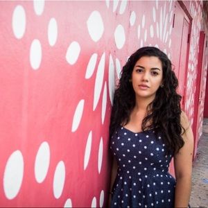 Meet your Posher, Corina